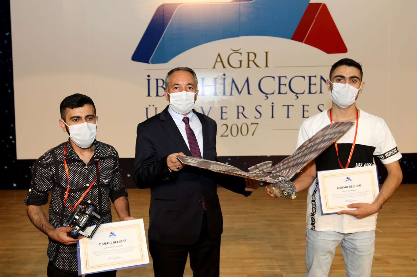 AİÇÜ’de Bilimsel Teşvik Ödülleri Töreni yapıldı